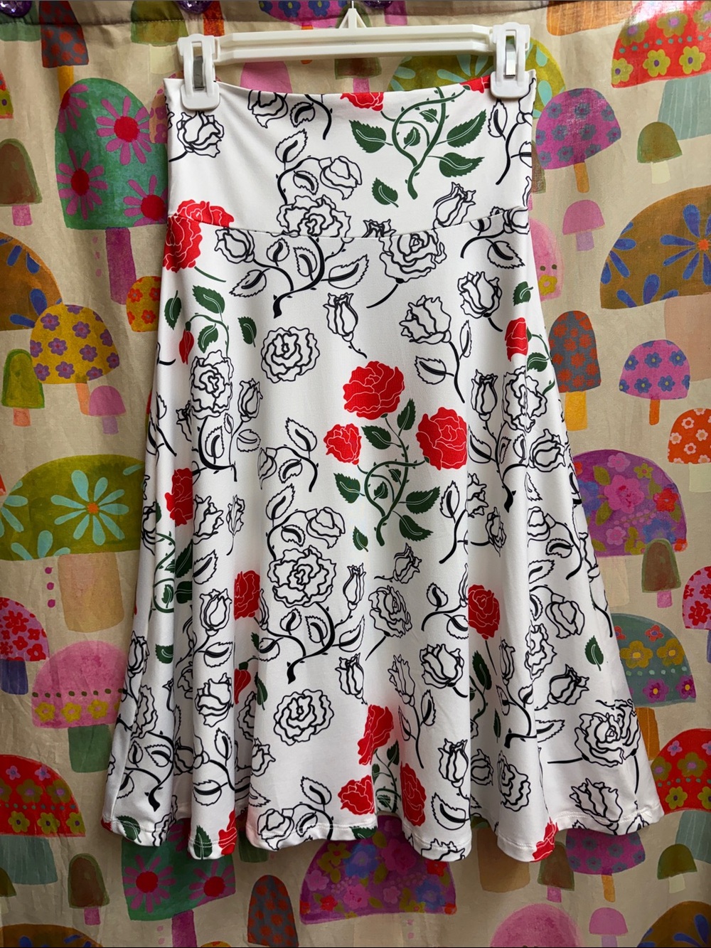 Charlies Project Floral Skirt. XS